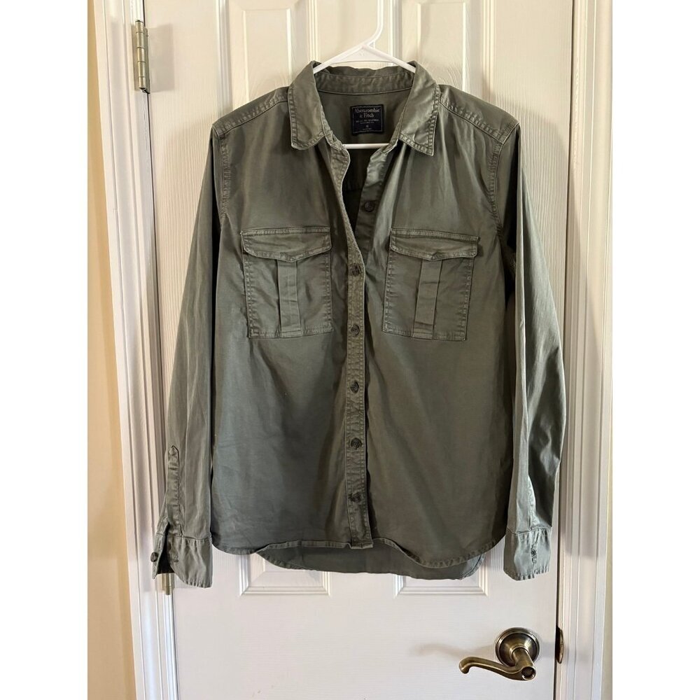 Abercrombie & Fitch Army Green Button Down Shirt Medium